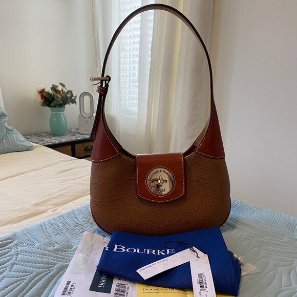 Dooney & Bourke Pebble Turnlock Hobo 26 Caramel ๐ Sold out at Dooney & Bourke - Picture 14 of 14